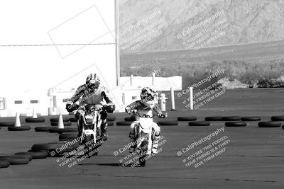 media/Mar-20-2023-Moto Forza (Mon) [[d0bbc59e78]]/Around the Pits/